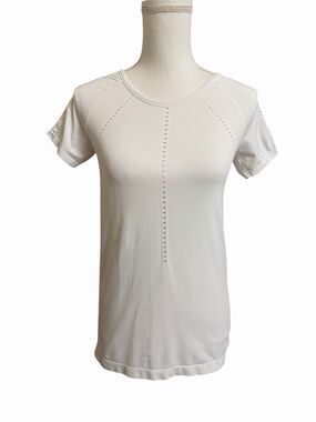 Athleta Women's S Foothill Seamless Tee Bright White Ventilated Short Sleeve